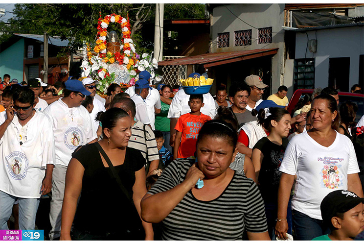 Inicia Novena de Santo Domingo en Barrio Campo Bruce 