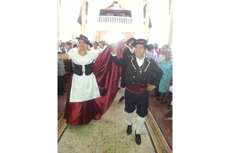 Niquinohomo celebra a la abuelita de Jesús, Santa Ana