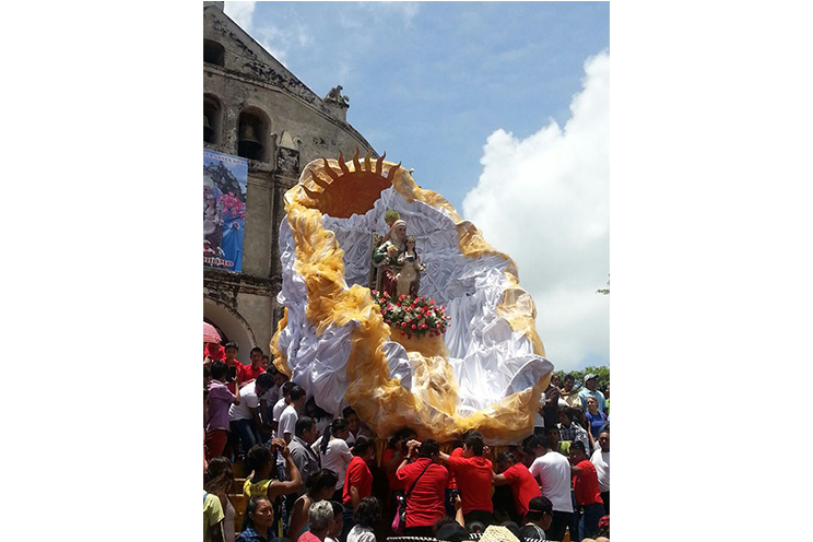 Niquinohomo celebra a la abuelita de Jesús, Santa Ana