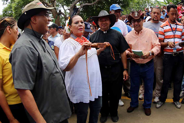 Managua celebra tradicional Roza del Camino e inician las fiestas de Santo Domingo