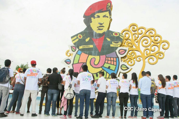 Juventud Sandinista saluda el 61 Aniversario Natal del Gigante de América Latina