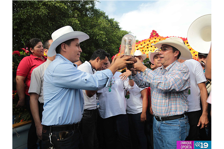 Barco de Santo Domingo listo para las festividades de la capital