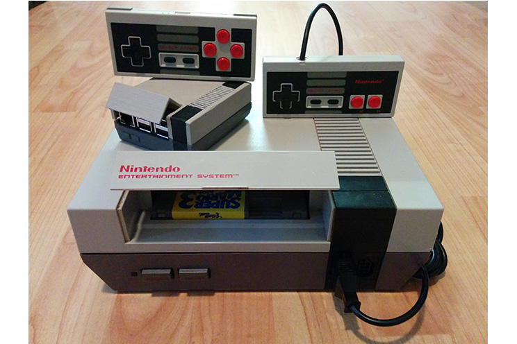 Jugador retro crea su propio Nintendo en miniatura