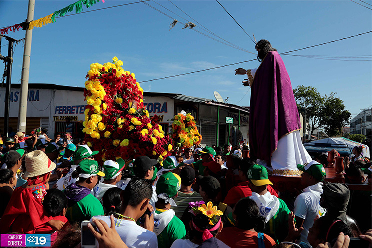 Santo Domingo recibe el cariño, el amor y la devoción de los barrios capitalinos