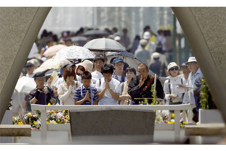 Manifestación en Hiroshima recuerda horror de bomba atómica