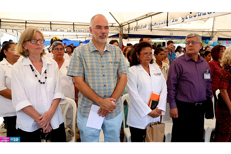 Trabajadores del Hospital Alemán-Nicaragüense celebran 30 aniversario de fundación