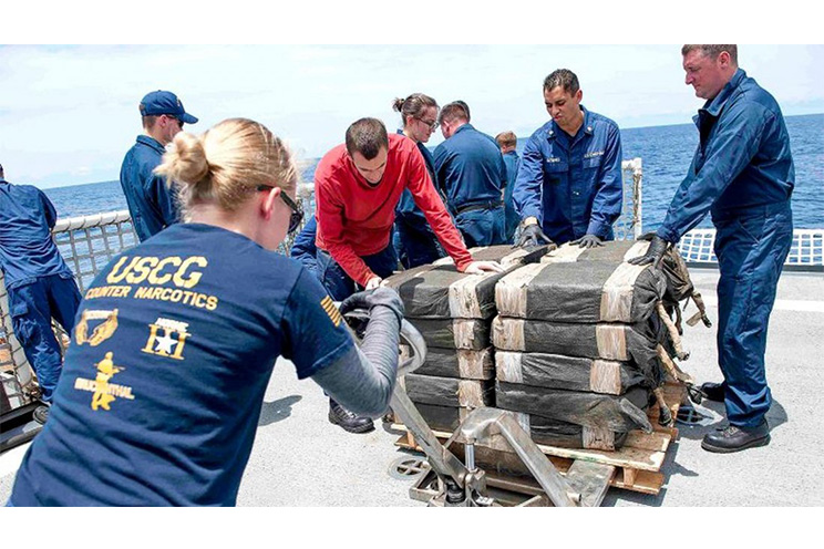 Confiscan narcosubmarino con el mayor cargamento de cocaína de la historia