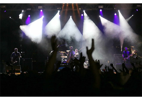 Espectacular lleno en concierto de Molotov