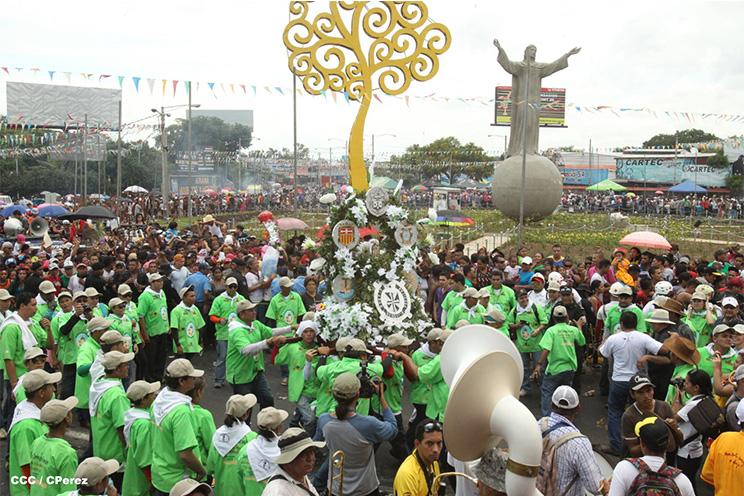 Santo Domingo de Guzmán regresa a su morada en Las Sierritas