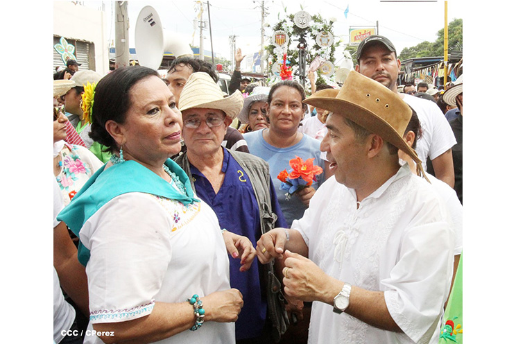 Santo Domingo de Guzmán regresa a su morada en Las Sierritas