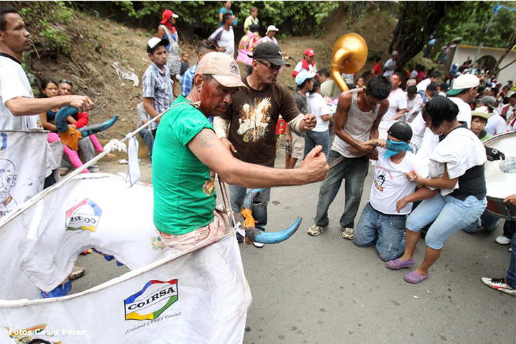Fiestas de Santo Domingo concluyen con regreso de la milagrosa imagen a Las Sierritas