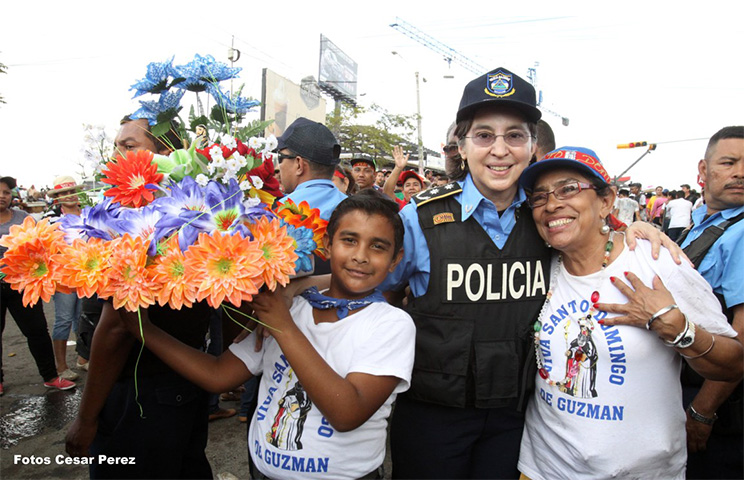 Fiestas de Santo Domingo concluyen con regreso de la milagrosa imagen a Las Sierritas