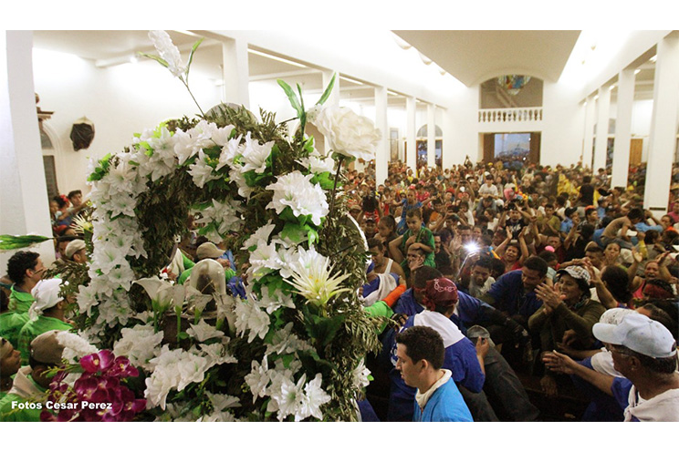 Fiestas de Santo Domingo concluyen con regreso de la milagrosa imagen a Las Sierritas