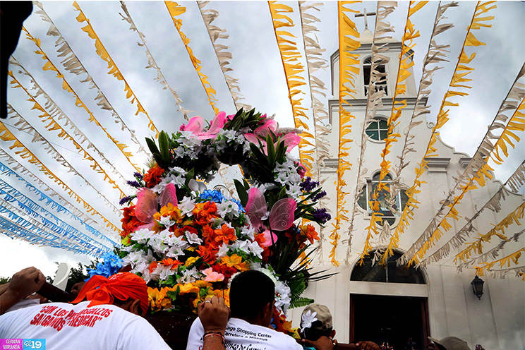 Colocan en su trono a Santo Domingo de Guzmán