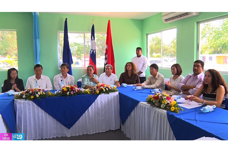 Auditor general de China-Taiwán, Sr. Ching-Long Lin visita Ciudad Belén