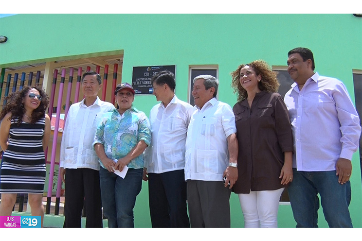 Auditor general de China-Taiwán, Sr. Ching-Long Lin visita Ciudad Belén