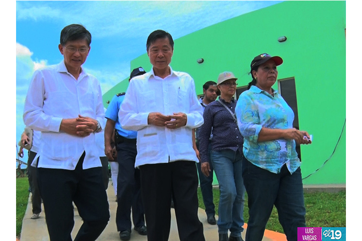 Auditor general de China-Taiwán, Sr. Ching-Long Lin visita Ciudad Belén