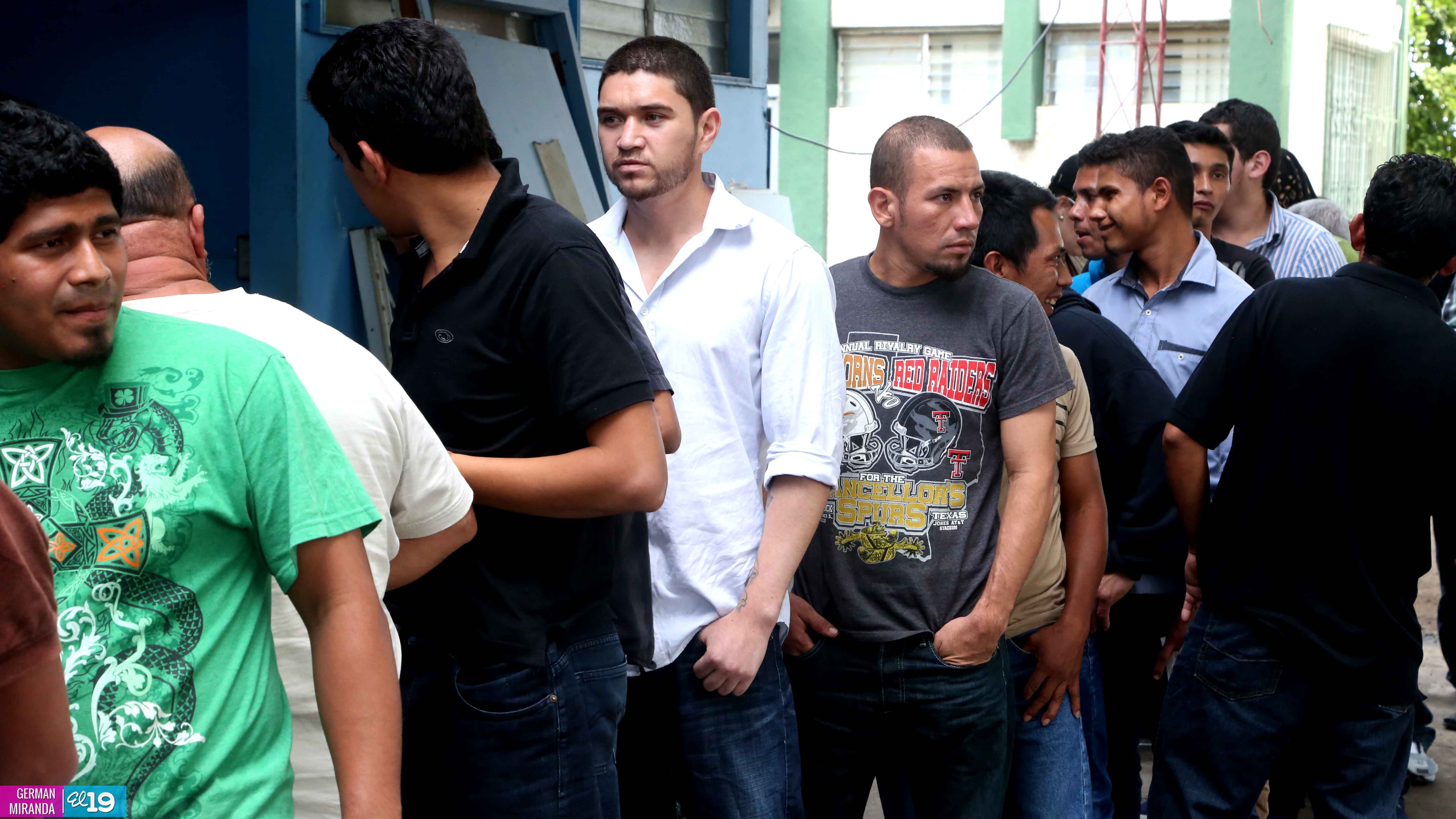 Autoridades nicaragüenses reciben a repatriados por deportación de Estados Unidos