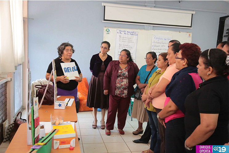 Mined desarrolla taller para fortalecer la educación especial