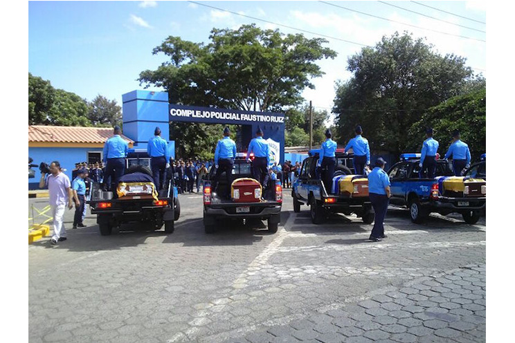 Rinden homenaje póstumo a compañeros policías caídos en el cumplimiento del deber