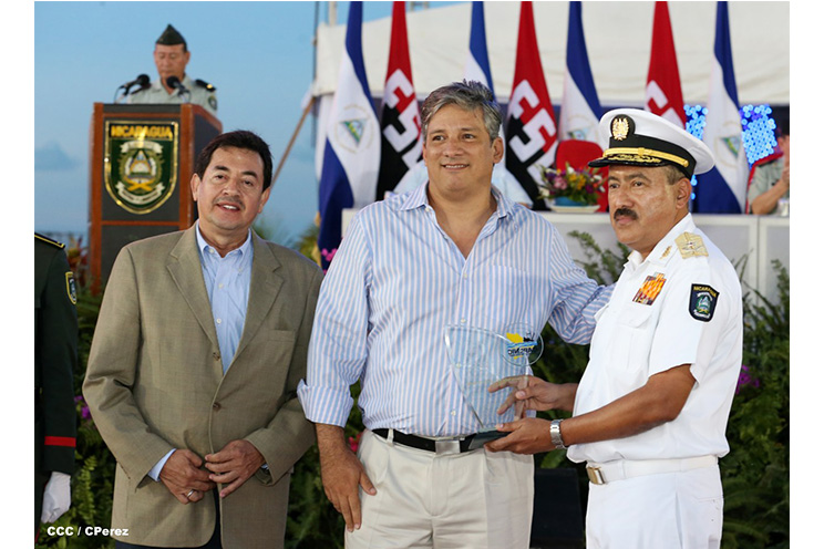 Presidente Daniel reconoce labor de la Fuerza Naval en su 35 aniversario