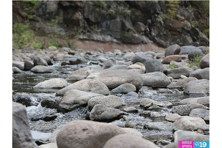 Especialistas taiwaneses estudian cuencas y fuentes de agua de comunidades rurales de Estelí