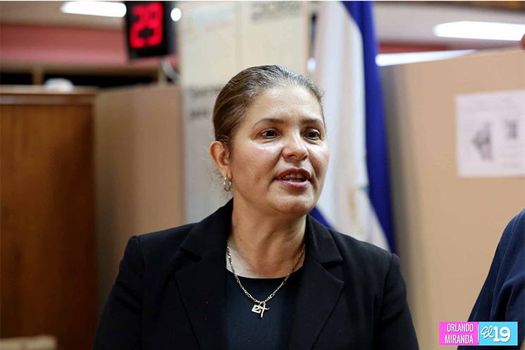 Nicas deportados narran las vicisitudes vividas en busca del falso "Sueño Americano"