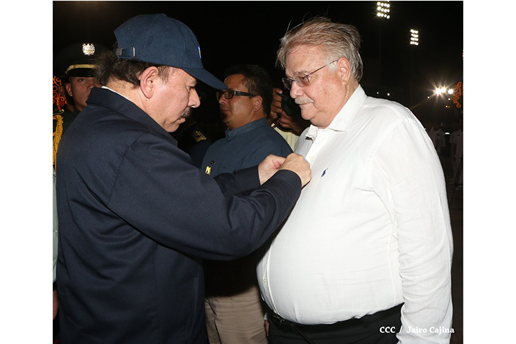 Presidente Daniel encabeza acto del 36 aniversario de constitución del Cuerpo Médico Militar del Ejército de Nicaragua