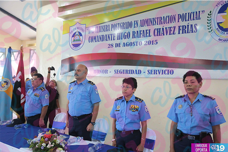 Policía Nacional concluye XVII postgrado en administración policial