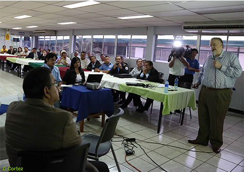 Gobierno presenta proyecto del Gran Canal a rectores universitarios