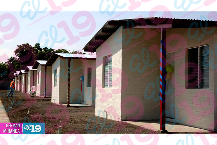 Gobierno restituye el derecho a una vivienda digna a 24 familias humildes de la capital