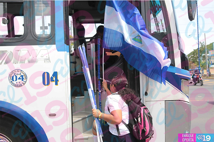 FES inicia actividades en saludo al mes de la Patria