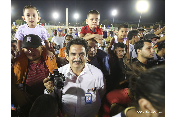 Presidente Daniel encabeza Desfile Militar del Ejército de Nicaragua