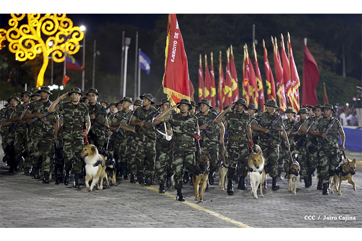 Presidente Daniel encabeza Desfile Militar del Ejército de Nicaragua