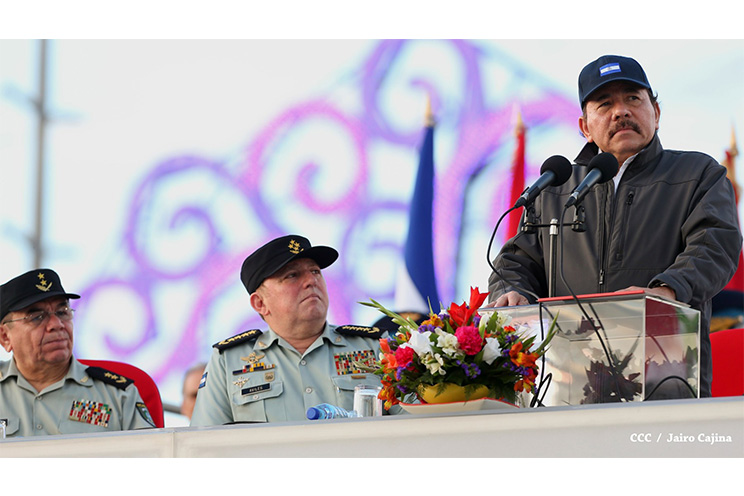 Presidente Daniel encabeza Desfile Militar del Ejército de Nicaragua