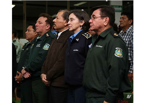 Daniel asiste a ceremonia de honores militares a Coronel Mario Jirón (q.e.p.d.)