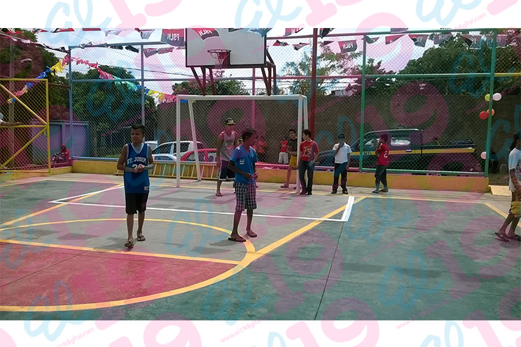 ALMA y MTI inauguran remozamiento de cancha multiusos en barrio 18 de Mayo