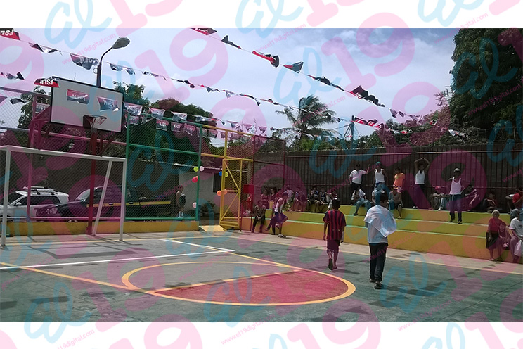 ALMA y MTI inauguran remozamiento de cancha multiusos en barrio 18 de Mayo