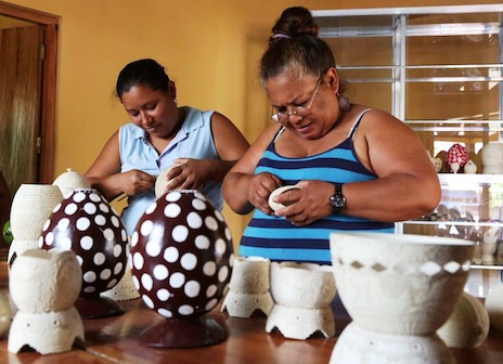 Mujeres de Rivas crean condiciones de prosperidad asumiendo el trabajo compartido