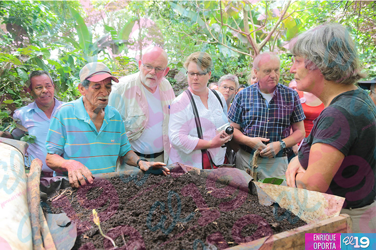 Holandeses comparten experiencias con protagonistas de las Escuelas de Campo en San Marcos