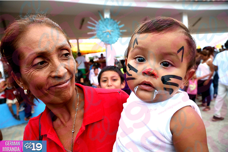 Tiangues de la Avenida lucen llenos del espíritu de paz y alegría que vive Nicaragua