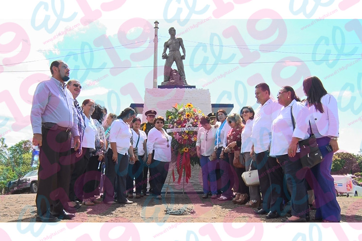 Asamblea Nacional coloca ofrenda floral en monumentos de Andrés Castro y José Dolores Estrada