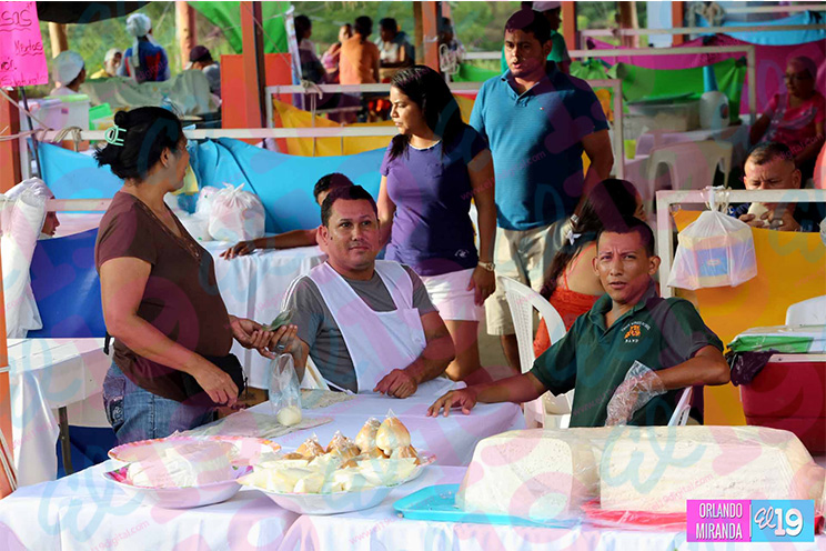 Feria "Orgullo de mi País", todo un éxito