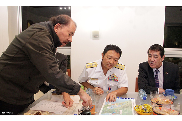 Presidente Daniel se reúne con miembros de la Fuerza Marítima de Autodefensa de Japón