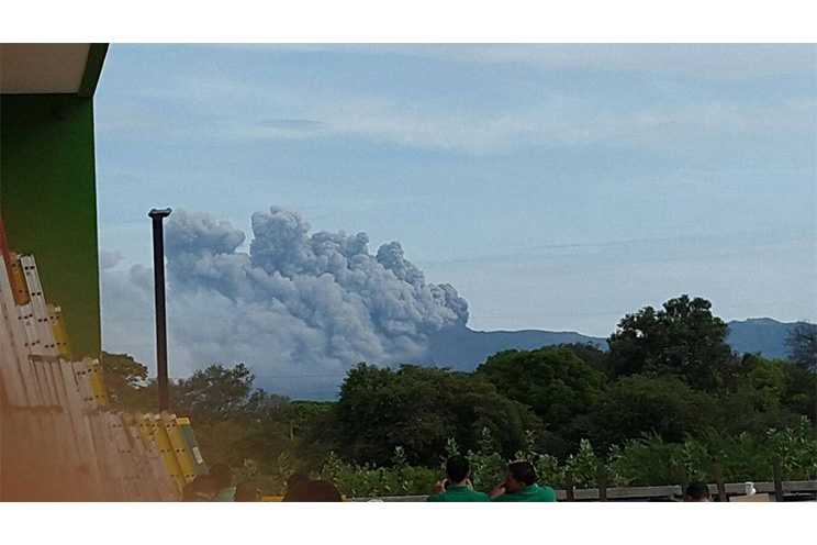 Fuerte actividad del Volcán Telica