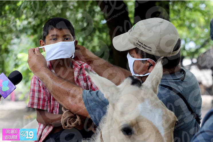 Gobierno brinda asistencia medica a familias de comunidades cercanas al volcán Telica