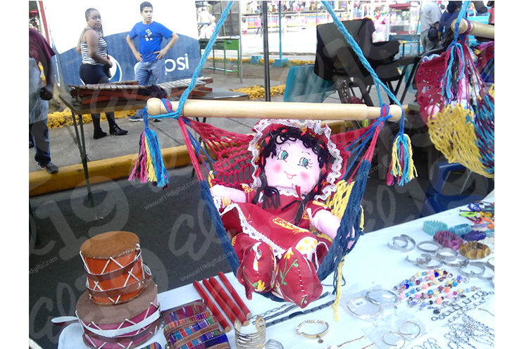Arranca feria cultural y artesanal en Masaya