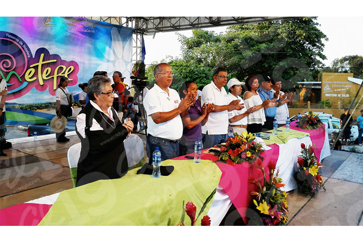 Arranca la Expo Ometepe 2015 con un impresionante derroche de cultura y tradición