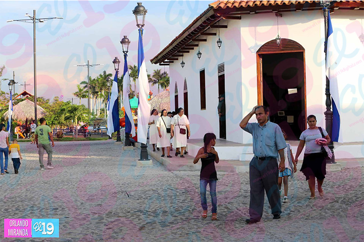 Un viaje por la historia de Sandino, Aráuz y Darío en el Paseo Xolotlán