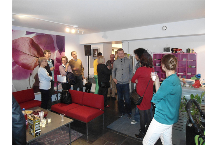 Pintor jinotepino expone en Finlandia 